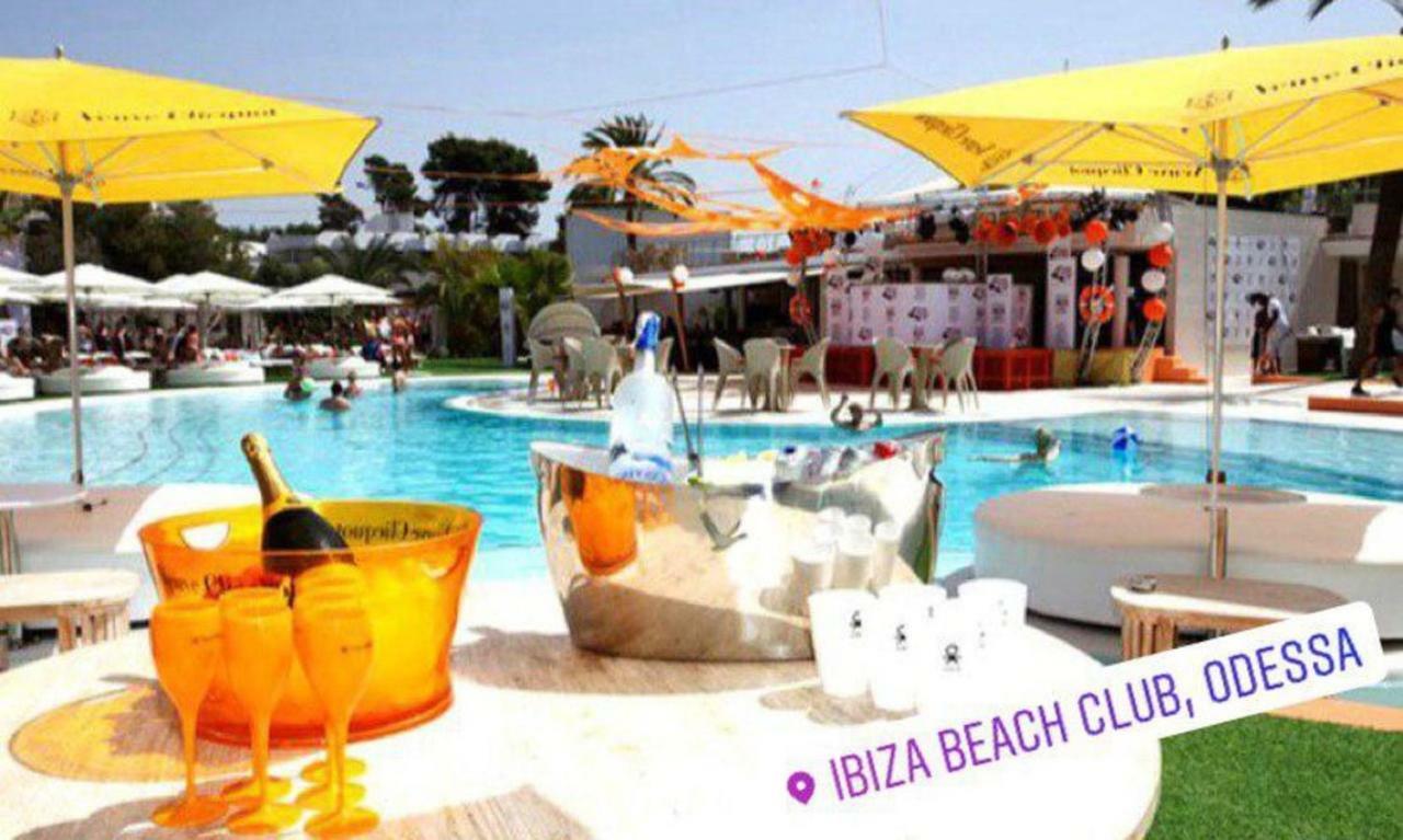Arcadia Holiday Apartment Odessa Buitenkant foto